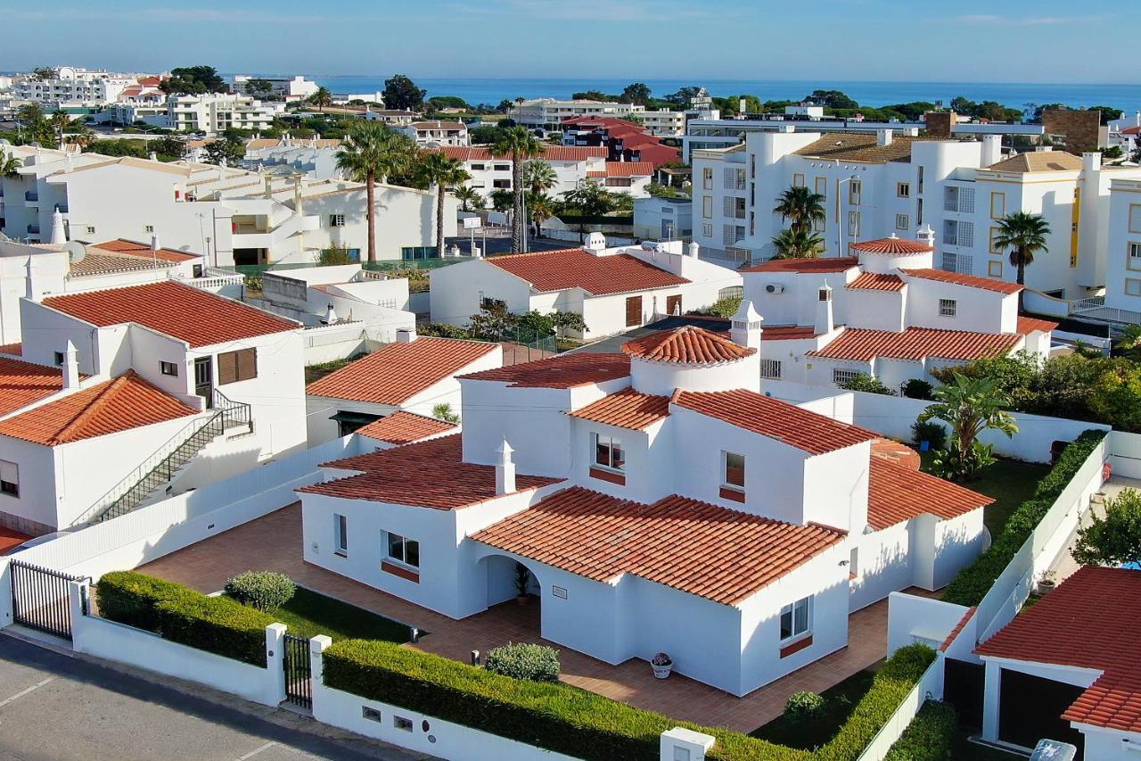 Villa Francella- Relaxing Holidays In An Ideal Location By Dreamvillasalbufeira Luaran gambar